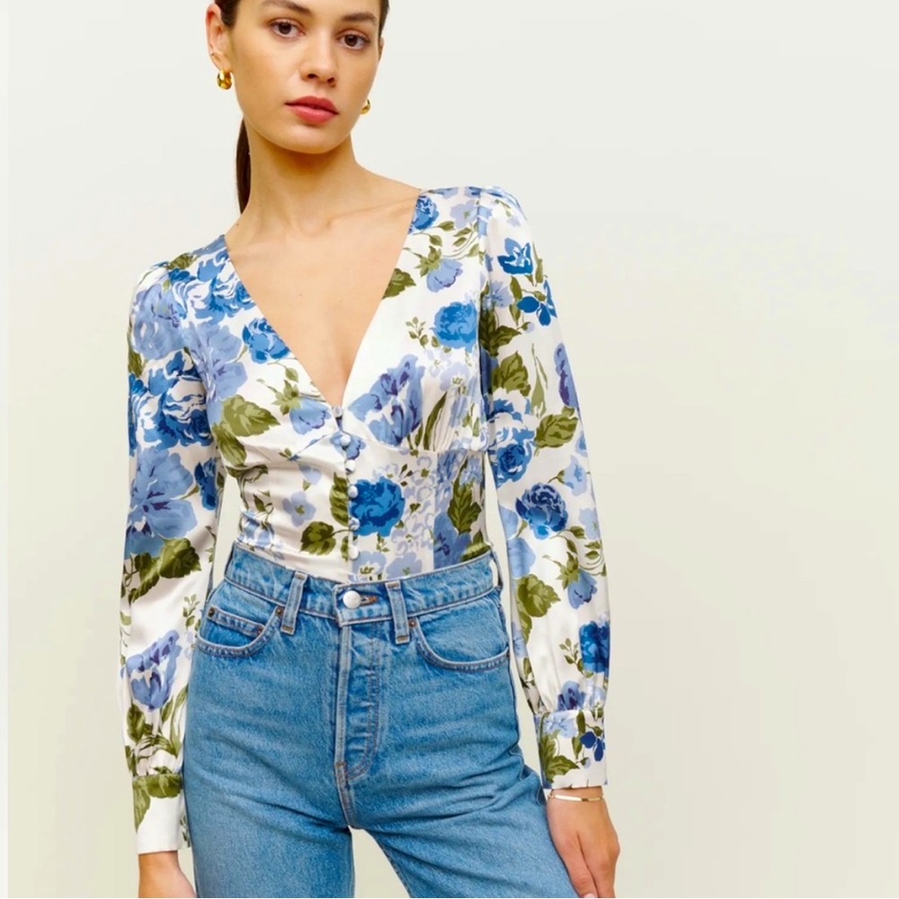 Reformation Silk Floral Button Down Top. Size M